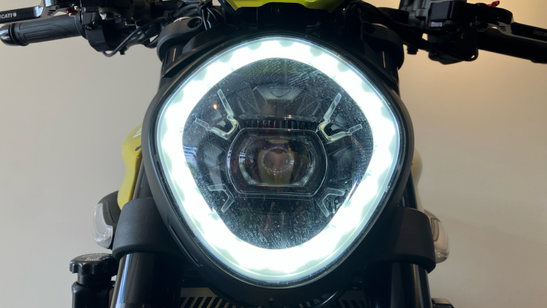 Ducati Monster Red (20MY)